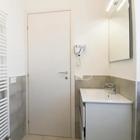 Bilocale Ospedale Civile 9 F&l Apartmán Brescia