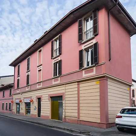 Bilocale Ospedale Civile 9 F&l Apartmán *
